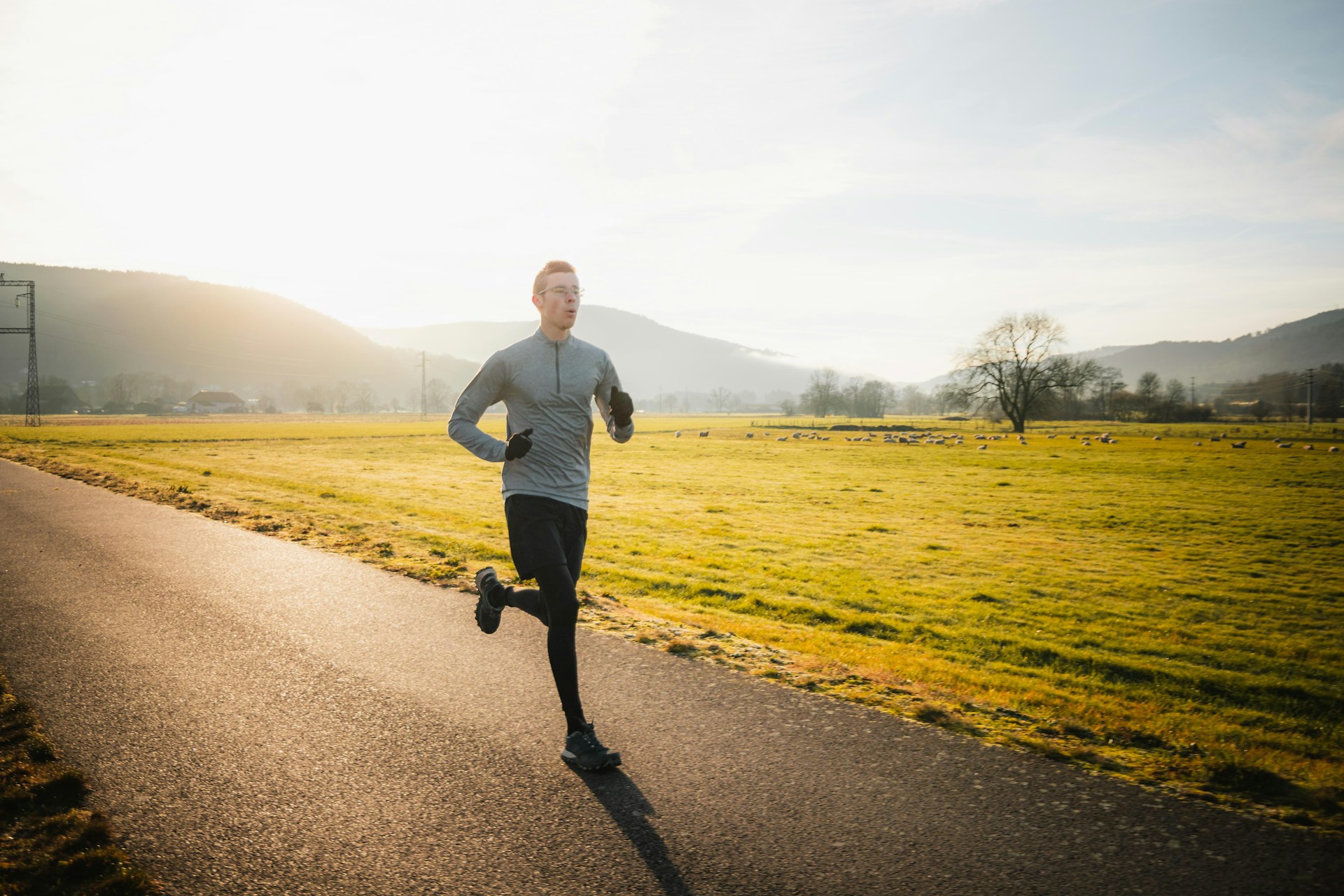 Praticar esportes desde a infância melhora saúde cardiovascular durante a vida, afirma novo estudo